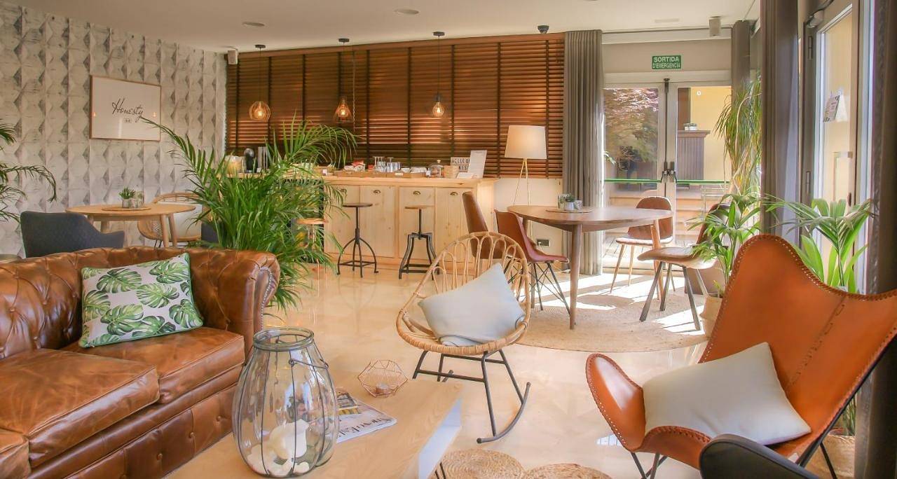 Hotel Costabella in Fontajau, Gerona