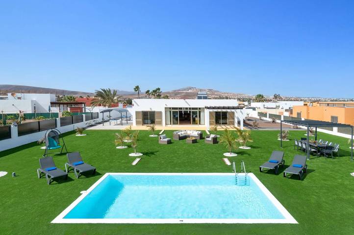 Villa voor 10 personen, met Tuin in Las Salinas