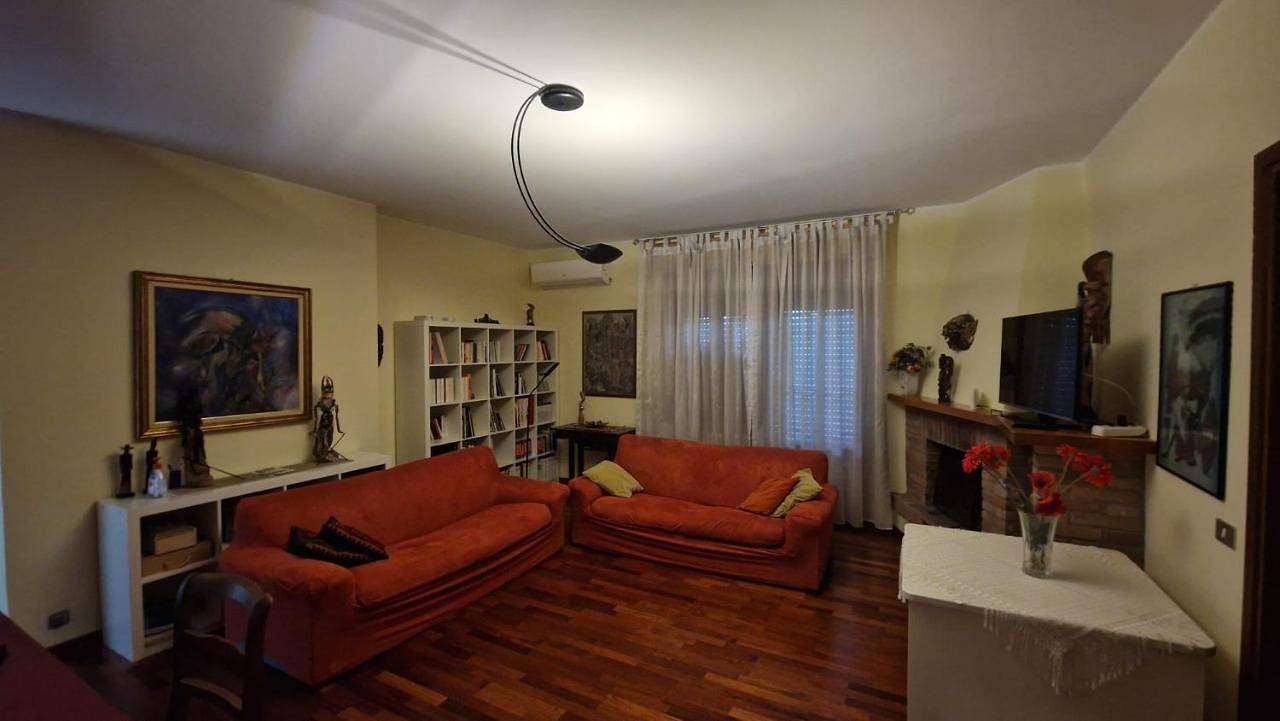 Appartement entier, Two-Bedroom Apartment in Sassuolo, Province de Modène