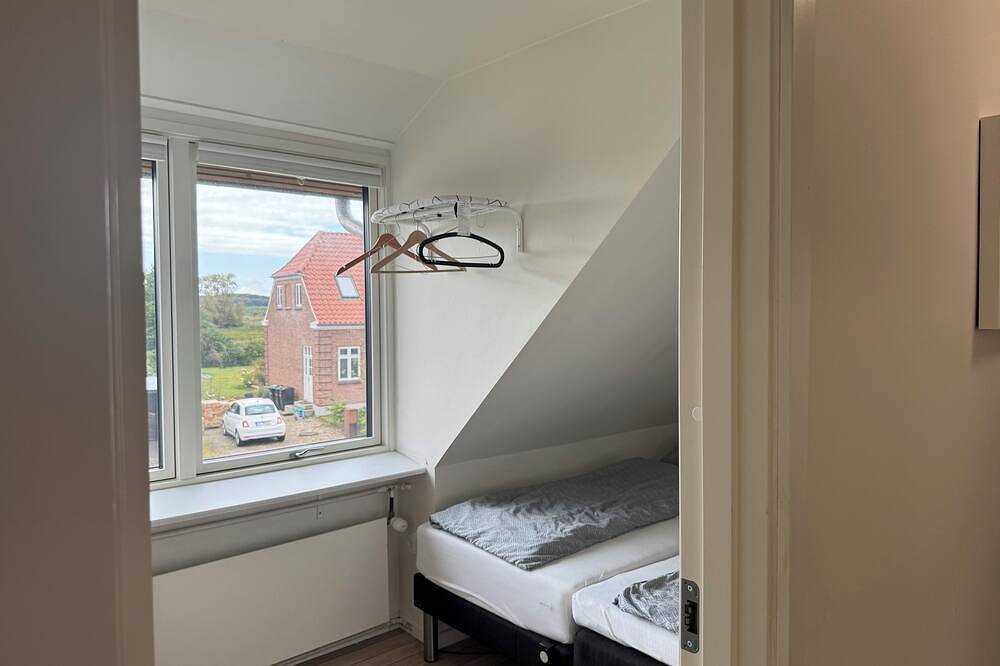 Geheel appartement, The Butterfly - Elegant Odense Retreat with Rooftop Views & Room for 7 in Odense, Odense en omgeving