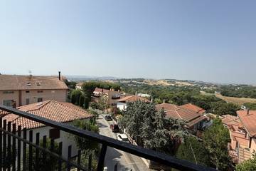 Appartamento Vacanze per 8 Persone in Sirolo, Riviera del Conero, Foto 2