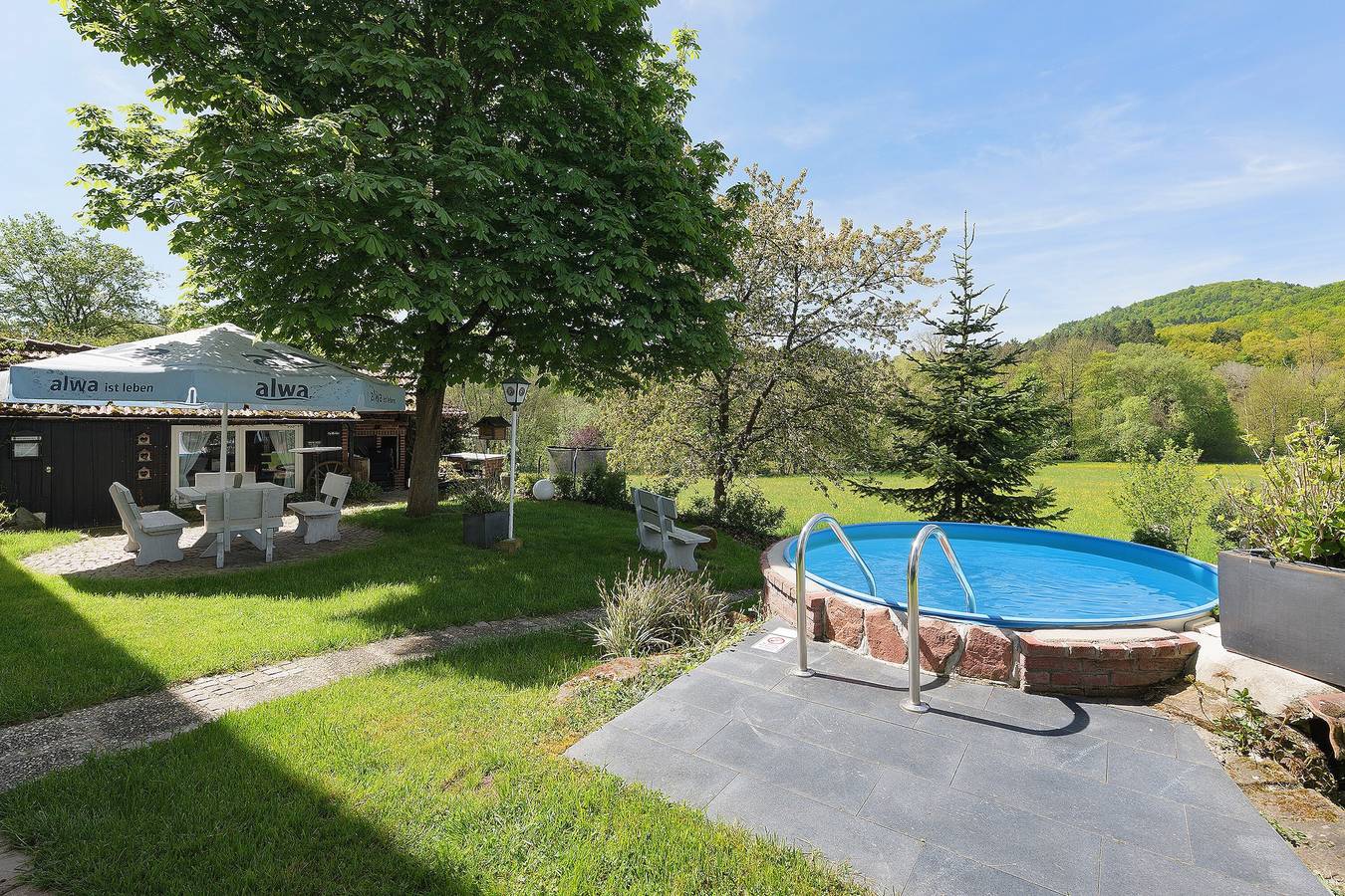 Ganze Wohnung, Ferienwohnung Knodel Nr 3 im Kraichgau – Terrasse, Garten & Wi-Fi in Hohenhaslach, Sachsenheim