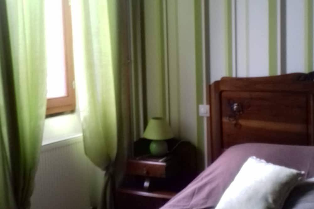 Bed and breakfast in the countryside in Saint-Martin-d'Armagnac, Gers