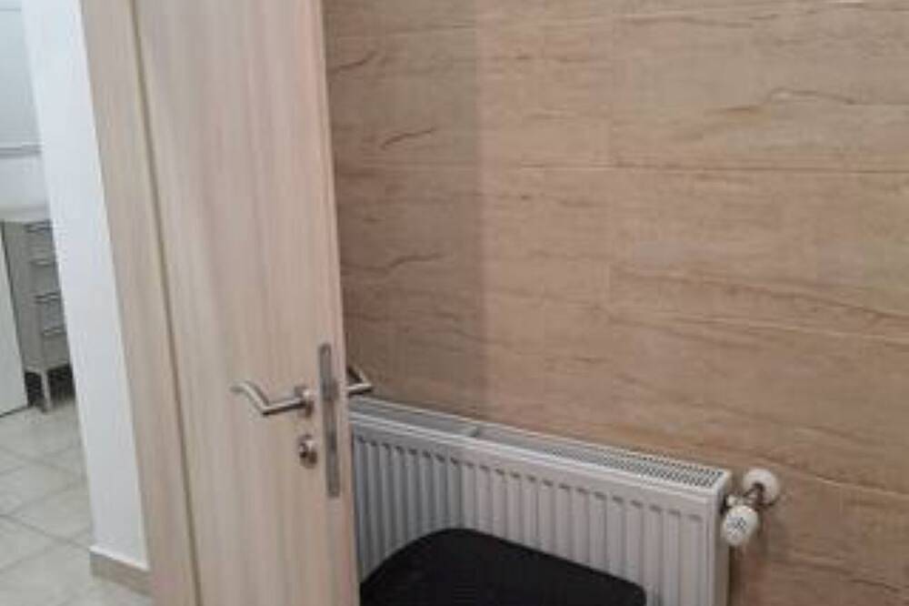 Ganze Wohnung, Ferienwohnung/App. für 1 Gast mit 46m² in Leuna in Leuna, Saale-Unstrut
