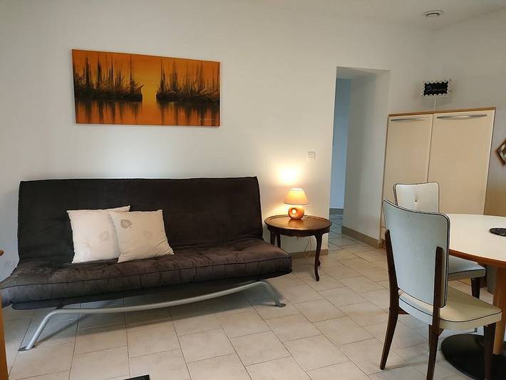 Gîte pour 4 personnes, avec terrasse et piscine ainsi que jardin et sauna à Lias-d'Armagnac - 3