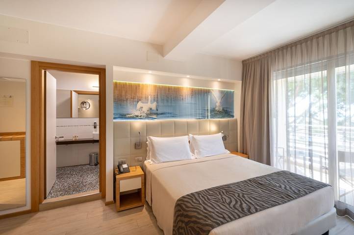 Zimmer für 2 Personen, mit Meerblick und Balkon/Terrasse in Bibione