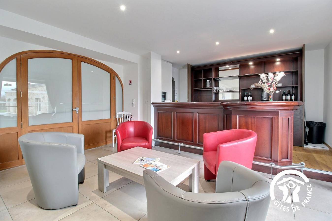 Alice in Theix, Côte des Mégalithes