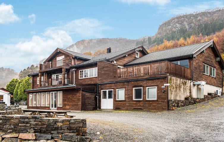 Ferienhaus für 22 Personen, mit Terrasse - 1