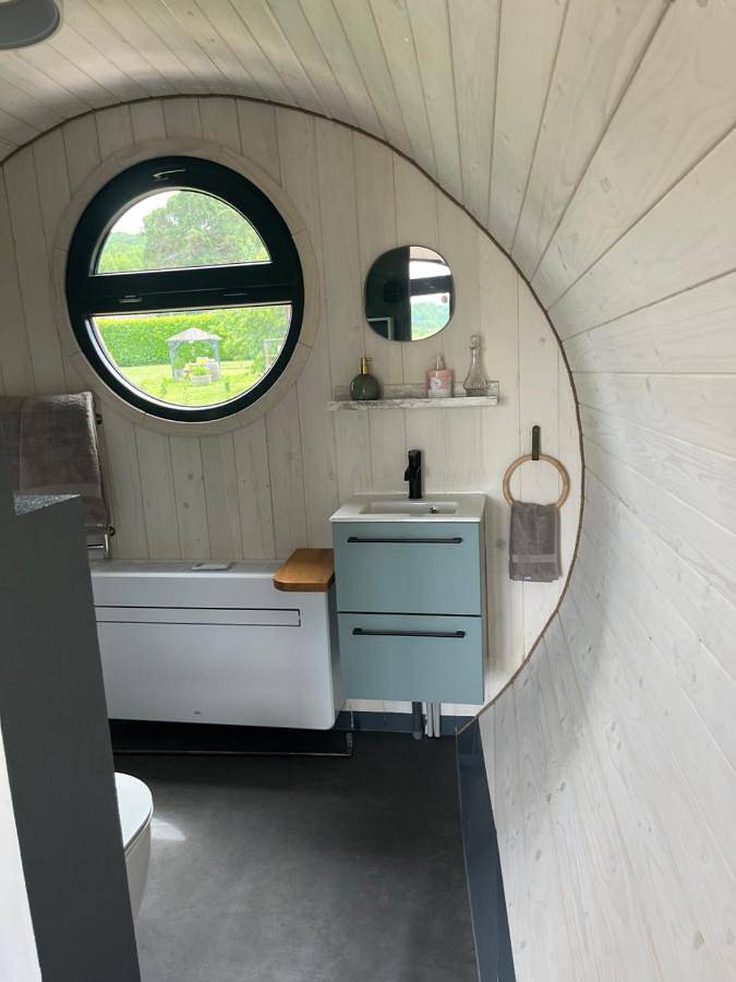 Chambre d’hôte pour 2 personnes, avec piscine ainsi que vue et jardin à Puy-l'Évêque - 3