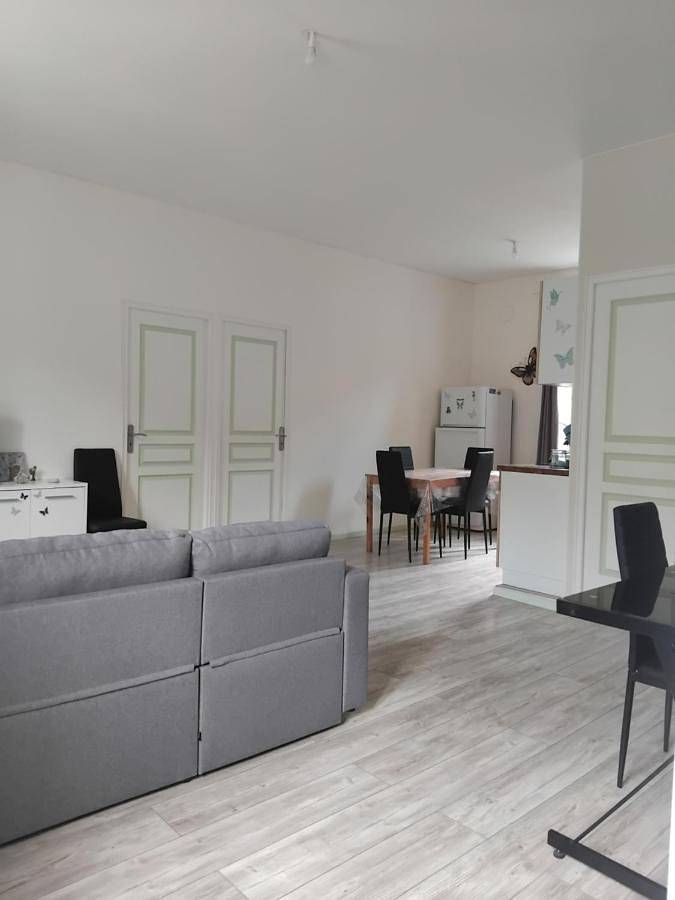 Appartement entier, Gîte Le 500 in Mayres, Parc naturel régional des Monts d'Ardèche