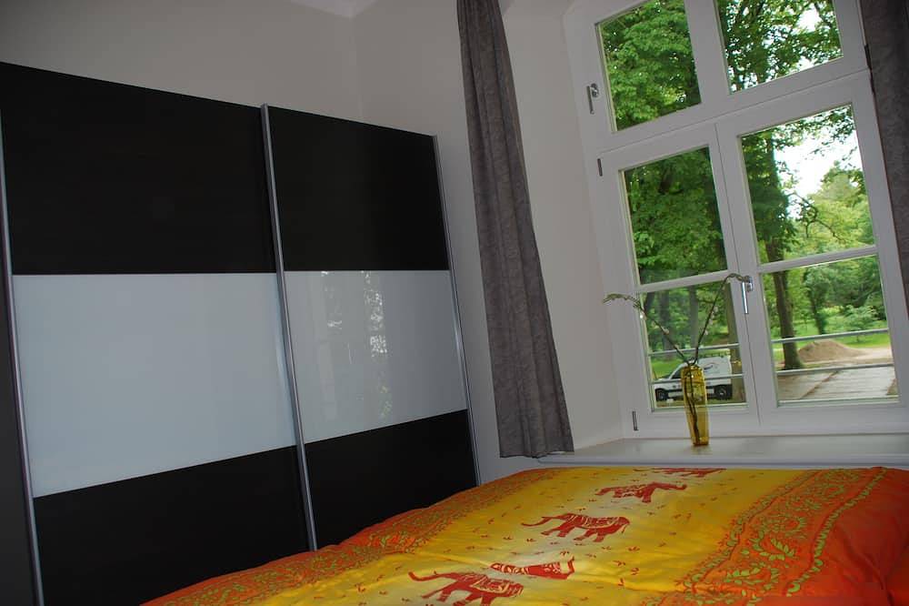 Ganze Wohnung, Gutshaus Hohen Niendorf Fewo 4 mit Sauna und Kamin nahe der Ostsee in Hohen Niendorf, Bastorf