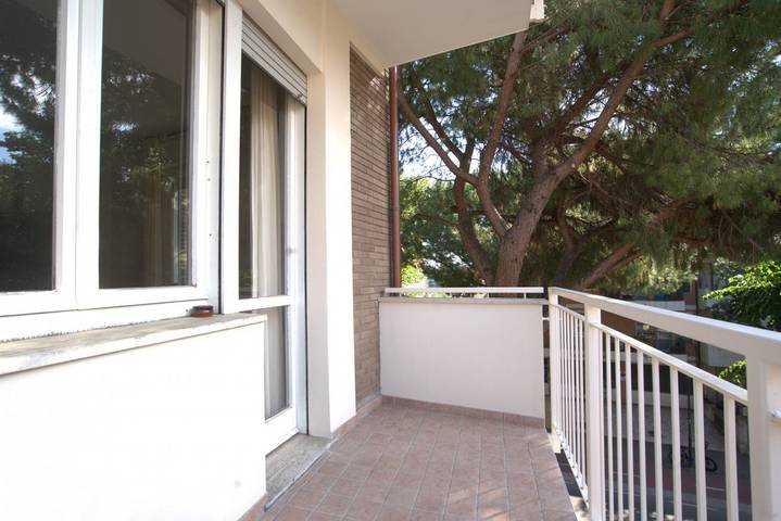 Ganze Wohnung, Ferienwohnung für 5 Personen mit Balkon/Terrasse in Rimini, Rimini Provinz