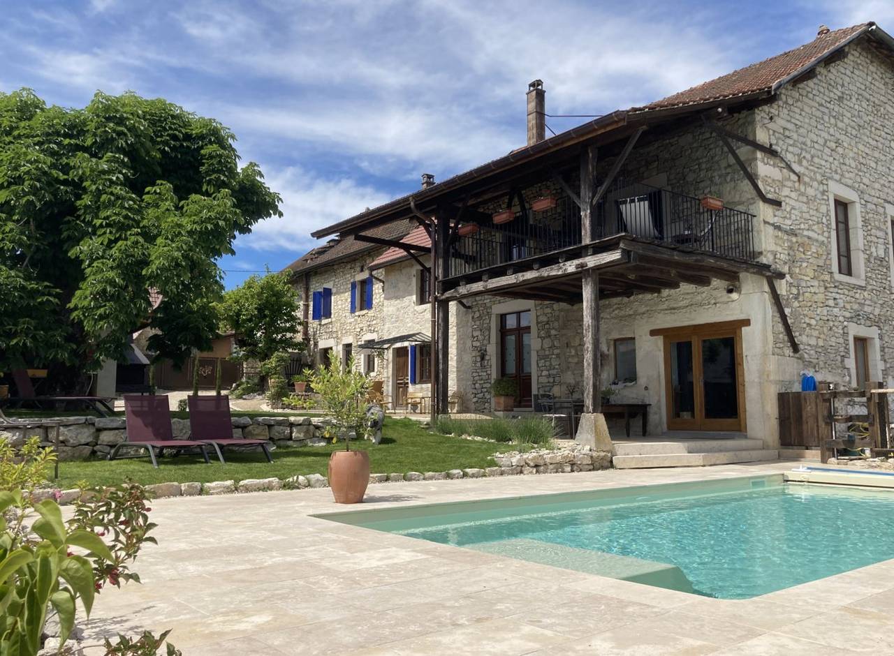 Chambres d'hôtes Le Clos Bô-m - Châtaignier in Marignieu, Belley
