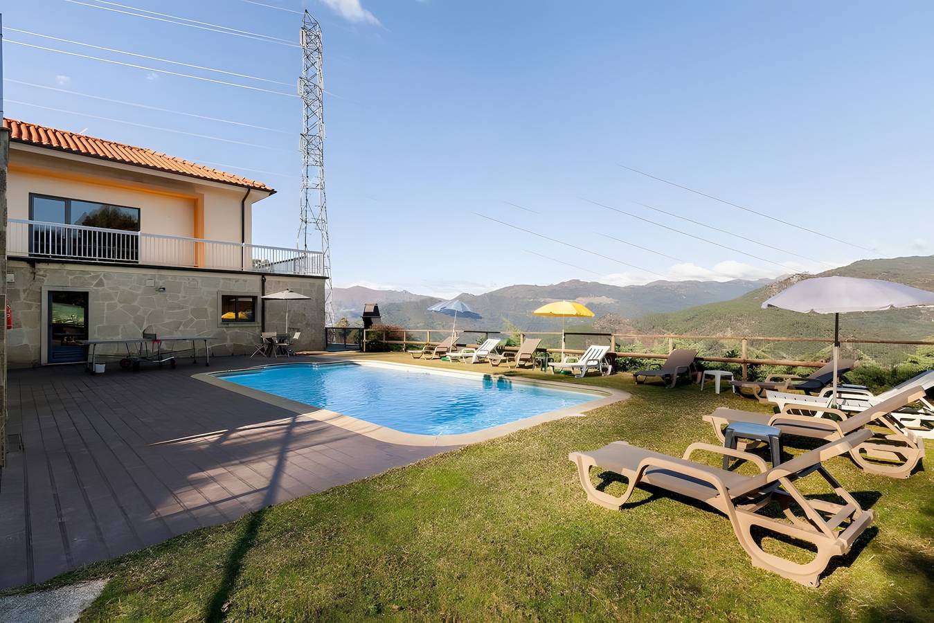 Ferienhaus 'Casa De Balinhas - Gerês' mit Bergblick, Wlan und Klimaanlage in Ventosa e Cova, Braga Distrikt