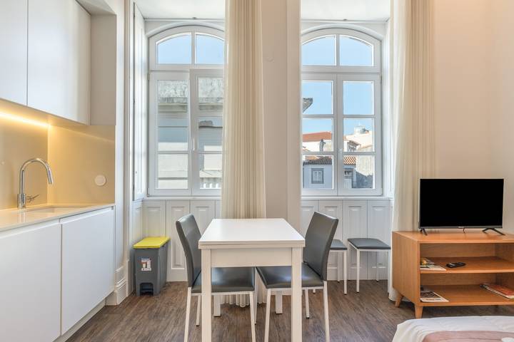 Ganze Wohnung, Ferienwohnung 'Guerreiro - T0 2A' in Viana do Castelo, Viana do Castelo Distrikt