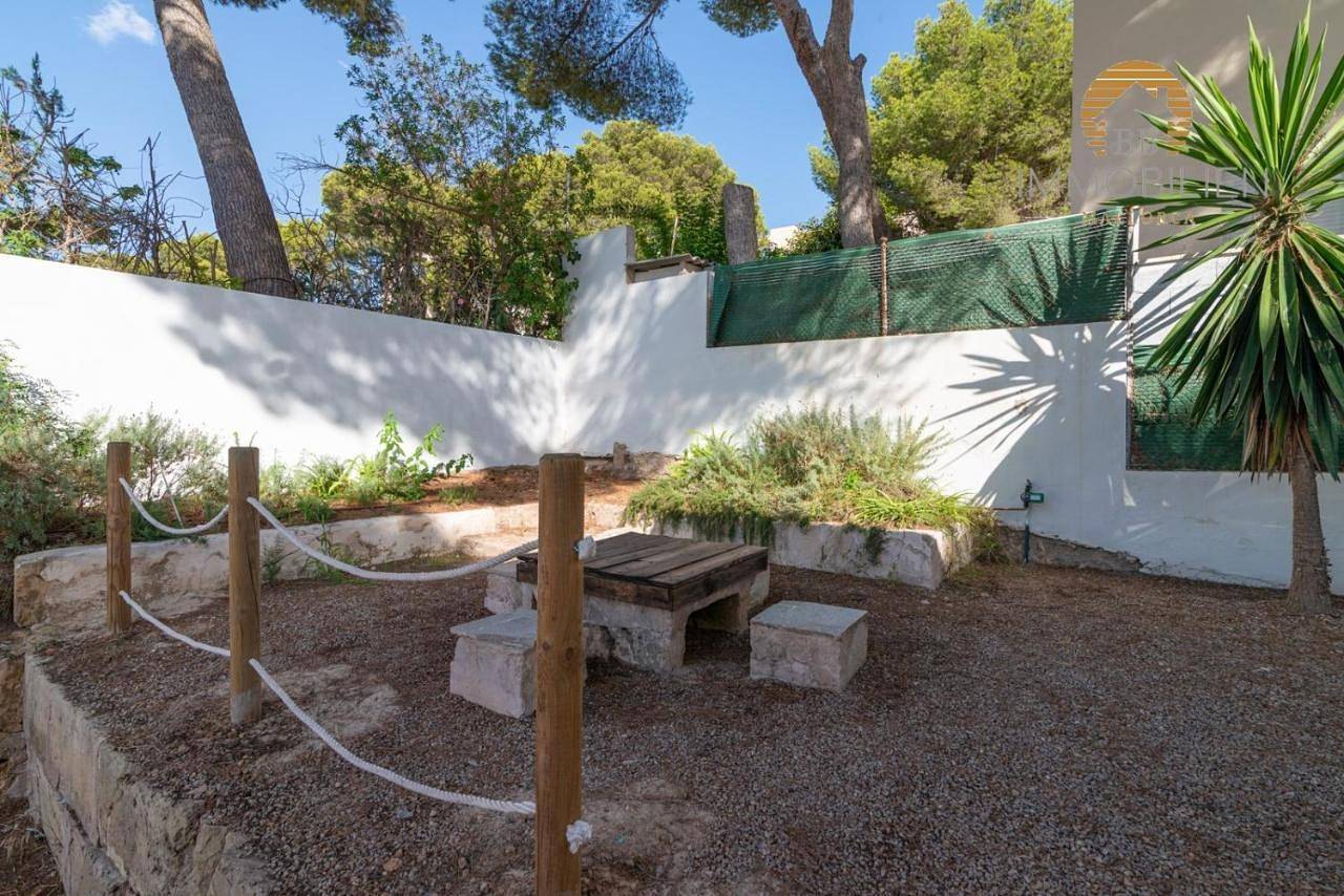 Five-Bedroom House in El Arenal, Palma
