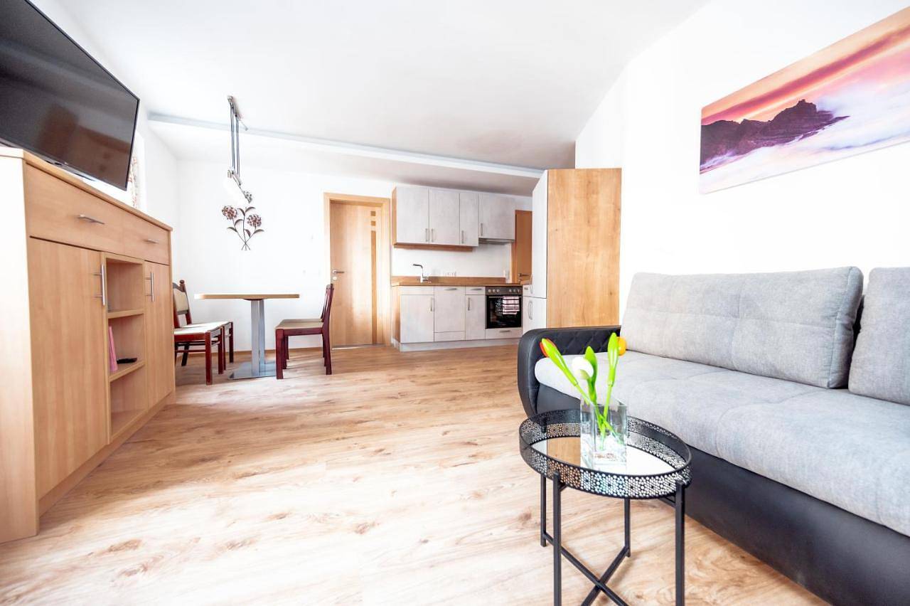 Ganze Wohnung, One-Bedroom Apartment in Göllstock, Hallein