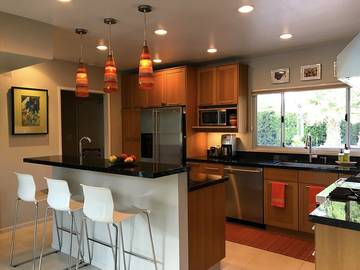 Vacation Home for 4 Guests in Palm Springs, Coachella Valley, Picture 3