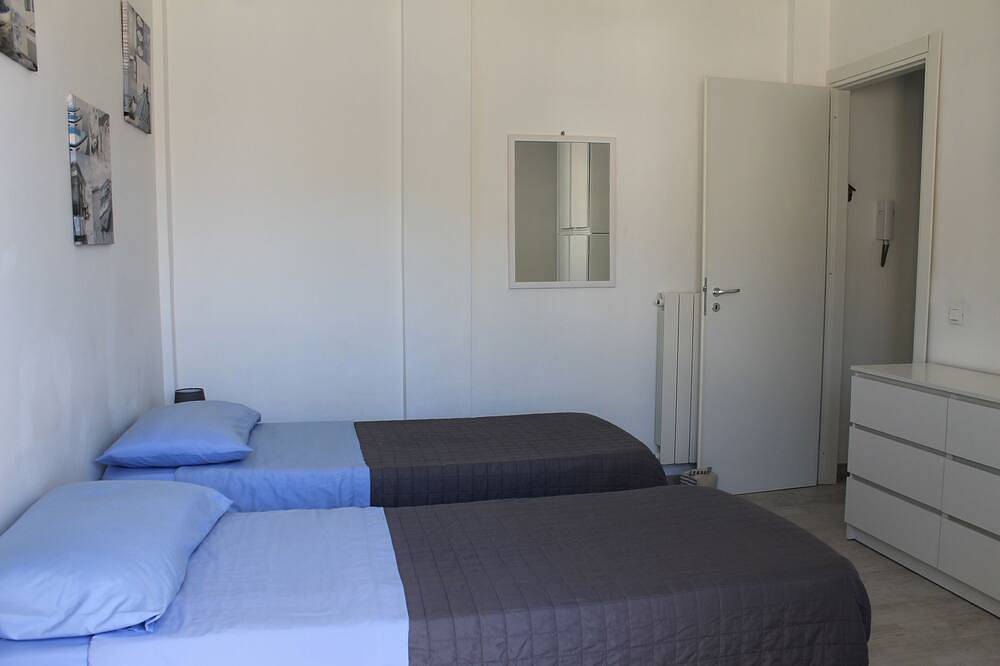 Peppino Holiday House, almost on Mondello beach. in Mondello, Palermo