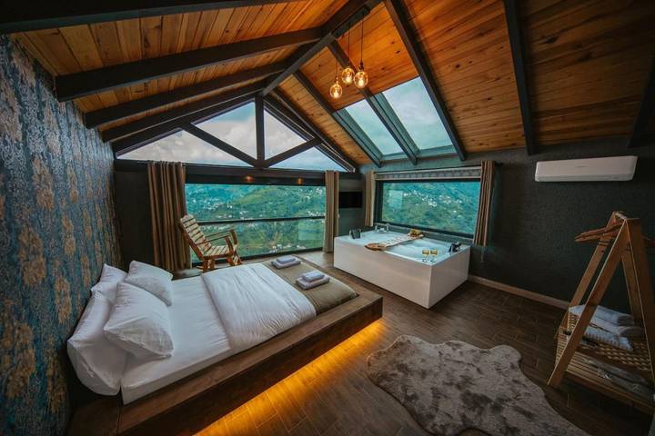 Hôtel pour 4 personnes, avec jacuzzi et jardin - 1