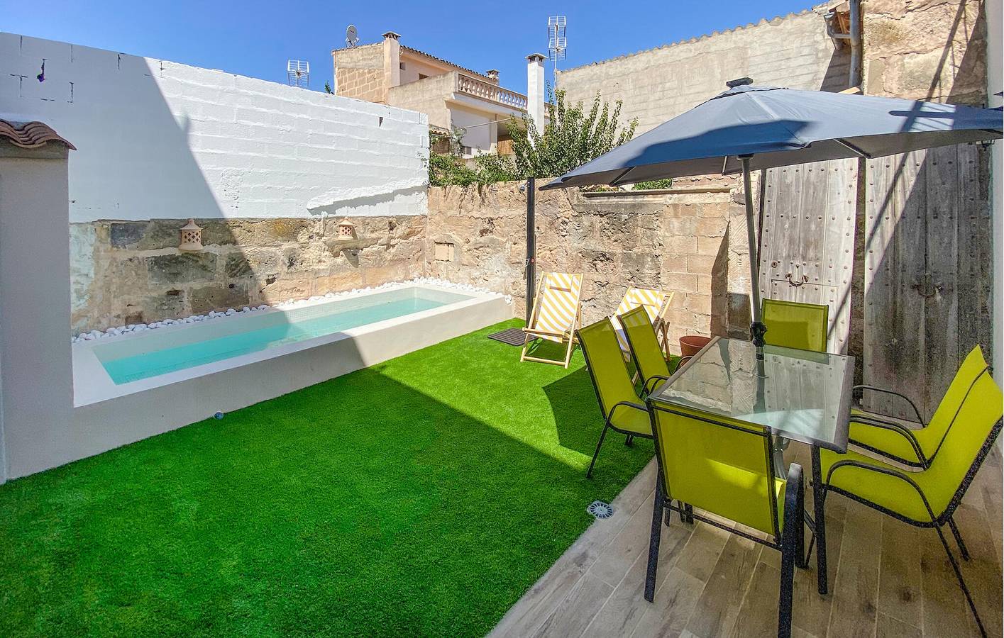 Appartement moderne 1 chambre avec piscine et cuisine, à quelques pas des restaurants locaux in Petra, Majorque l'intérieur des terres