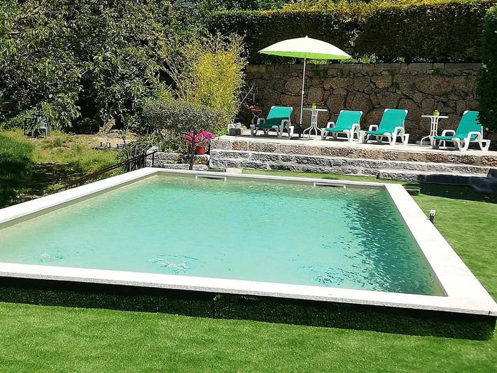 Casa de férias para 7 pessoas, com Varanda e Terraço e ainda Jardim and Piscina em Guimarães