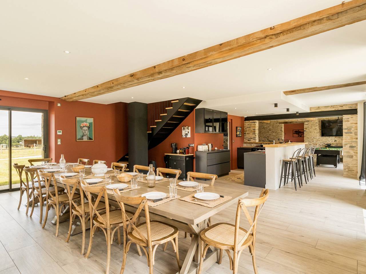 Modern farmhouse with spa, billiards, foosball, gym, hammam and Wi-Fi in Loireauxence, Loire Valley