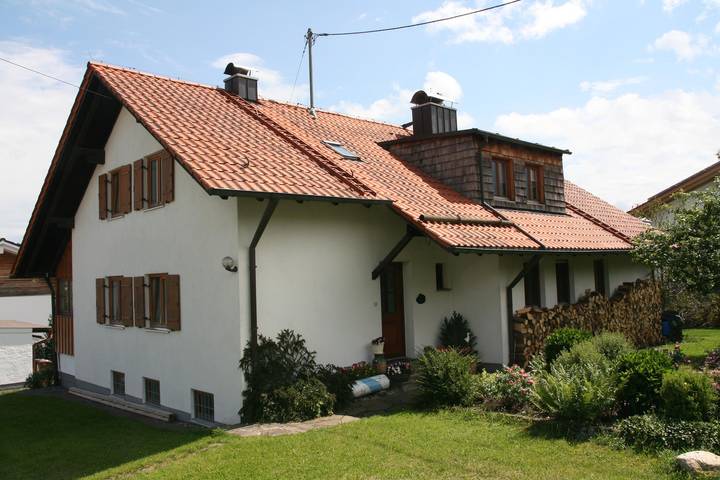 Ferienwohnung für 4 Personen, mit Balkon/Terrasse und Balkon sowie Garten in Andechs