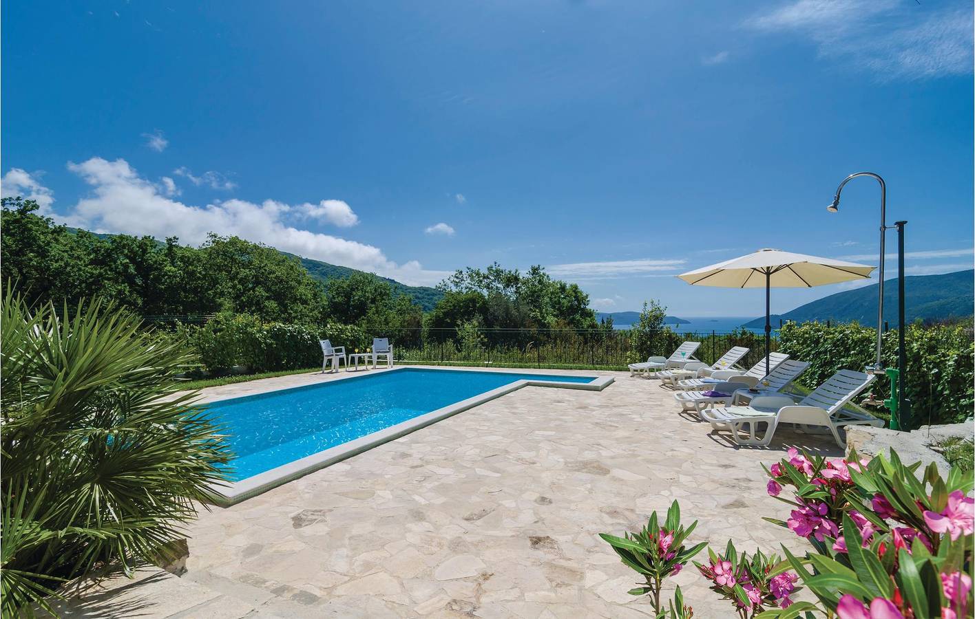 Casa de vacaciones para 10 personas con terraza in Bay of Kotor
