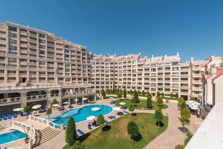 Ferienwohnung für 4 Personen, mit Pool und Garten sowie Terrasse, mit Haustier - 1