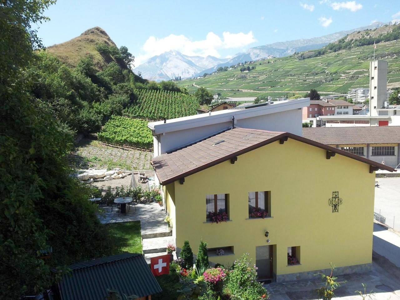 Twin Room in Sion 4 Champsec, Sion