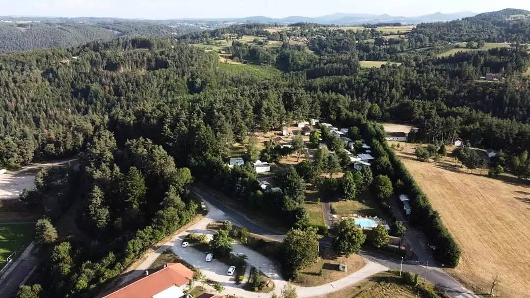 Camping voor 4 Personen in Saint-Maurice-de-Lignon, Haute-Loire