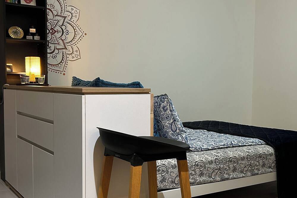 Apartamento entero, New Studio-Free Parking (Evcs) in Budapest, Közép-Magyarország