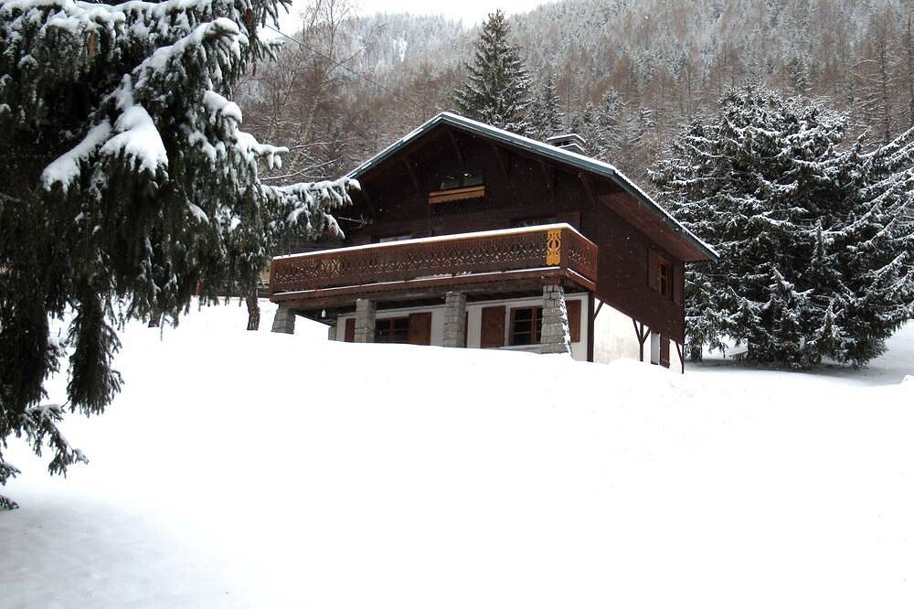 Großes Chalet nur wenige Minuten von Chamonix Mont Blanc entfernt in Vallorcine, Region Bonneville