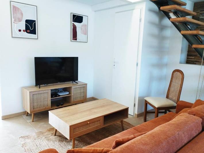 Gîte pour 4 personnes, avec jacuzzi et jardin, adapté aux familles à Le Caylar - 2