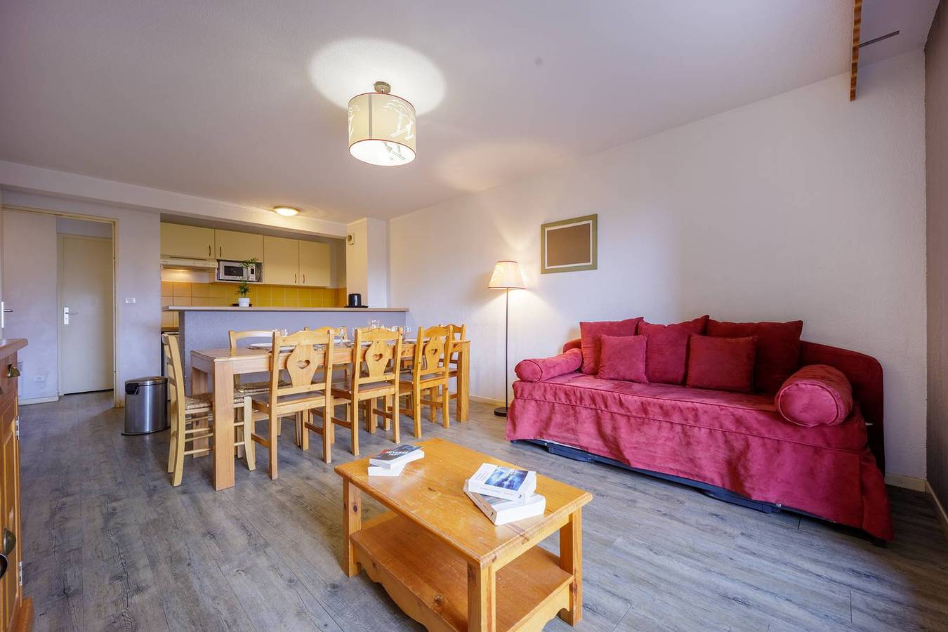 Apartamento vacacional entero, Apartamento de vacaciones para 10 personas con balcón in Germ, Pirineos franceses