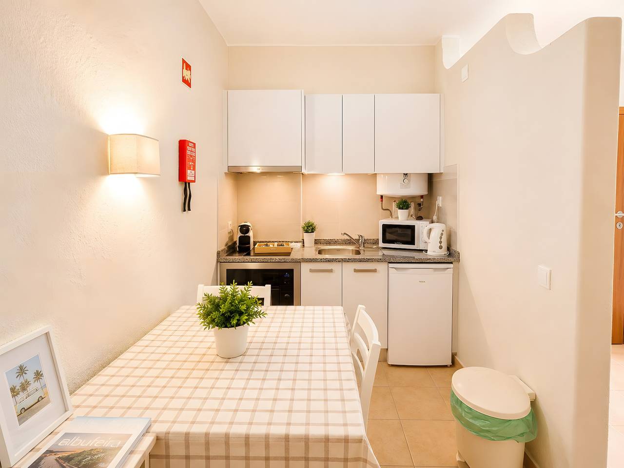 Ganze Wohnung, Apartment ‚Panoramic View - 160‘ mit Gemeinschaftspool, Wlan und Klimaanlage in Albufeira, Faro Distrikt
