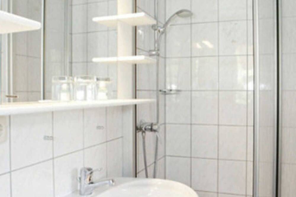 Goldregen (Kategorie B) - Gästehaus Sonnenbichl in Fischbachau, Spitzingsee