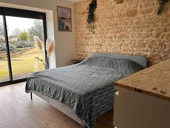 Location de vacances pour 6 personnes, avec jardin et terrasse, animaux acceptés à Saint-Vincent-Bragny