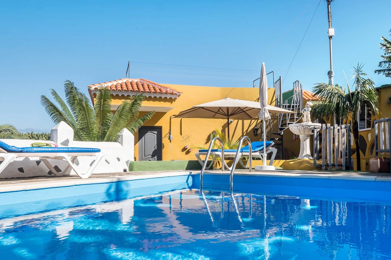 Ferienhaus 'Finca Alejandrina' mit Meerblick, Pool, Garten & Wlan in La Guancha, Teneriffa Nord