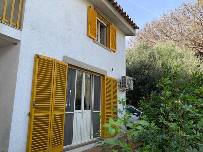 Ferienhaus für 7 Personen, mit Balkon und Terrasse sowie Garten und Ausblick in Nora - 4