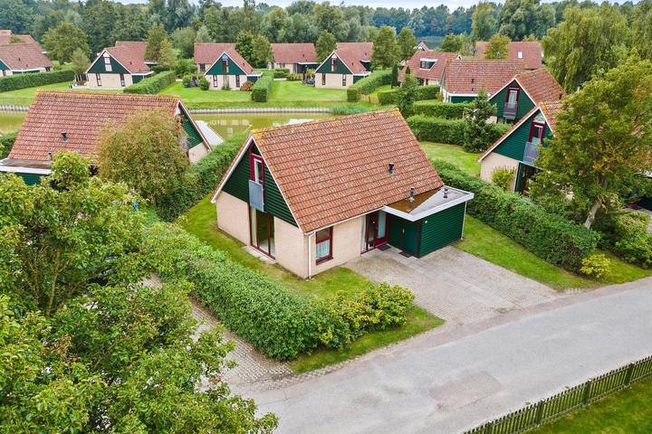 Bungalow für 6 Personen, mit Garten in Zeeland