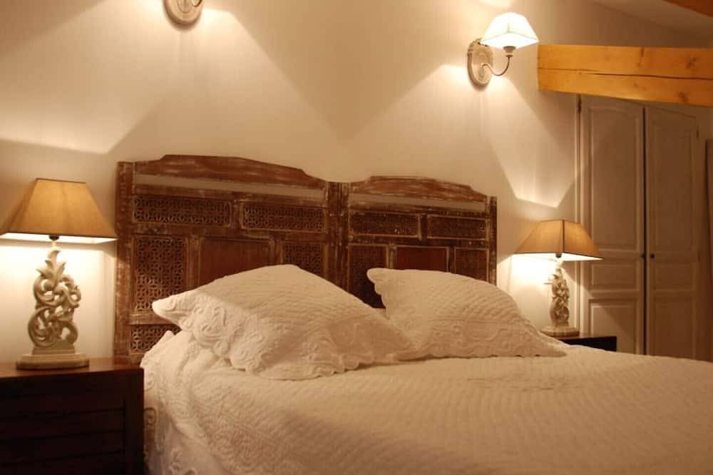Apartamento entero, Vinsobres: Gîte Juliette -La Bohème in Vinsobres, Región de Nyons