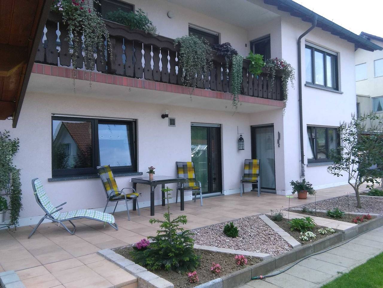 Ganze Ferienwohnung, Gästehaus Natterer - Ferienwohnung 1 - Gästehaus Natterer - Ferienwohnung 1 in Mömlingen, Fränkisches Weinland