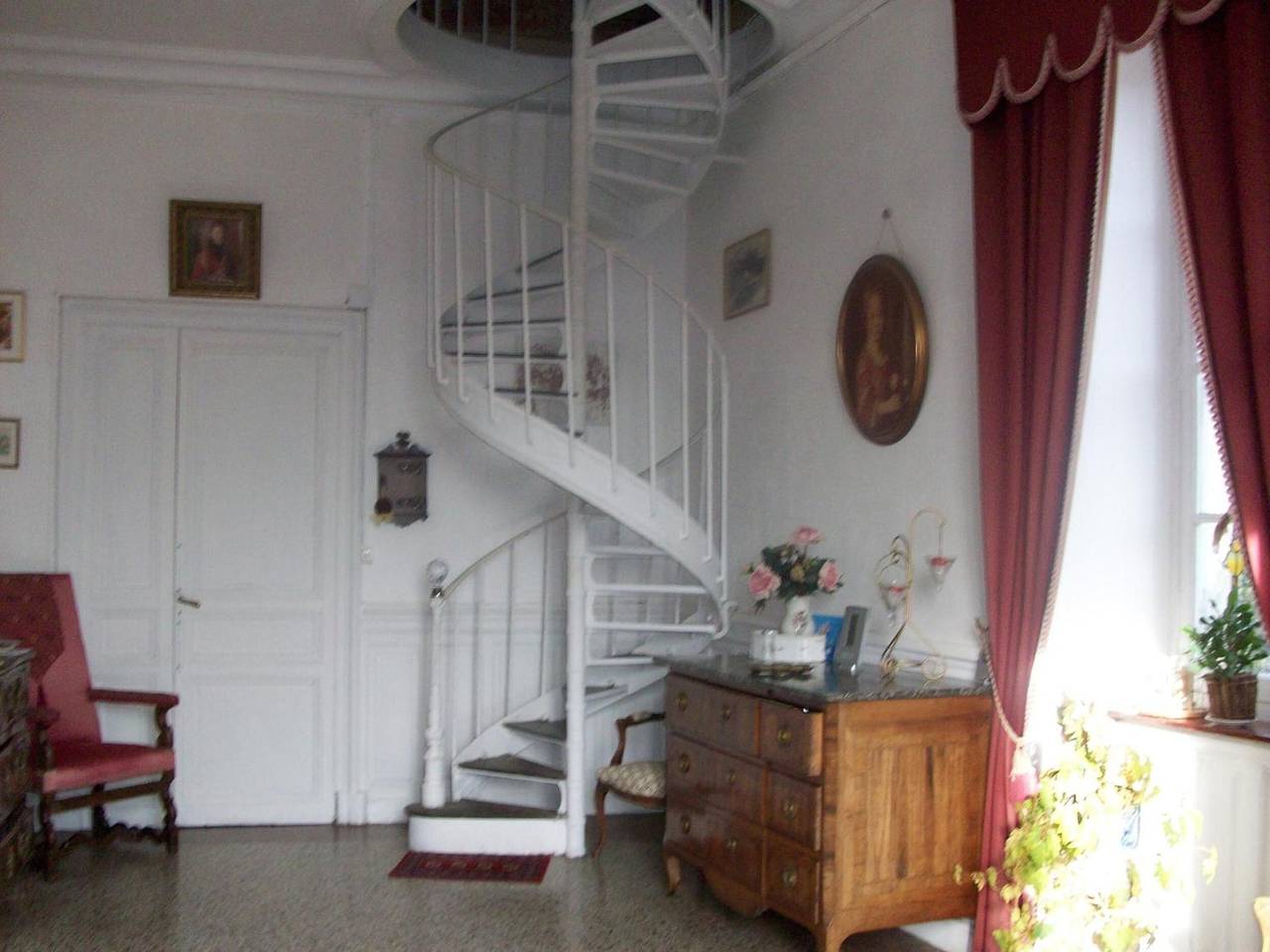 Chambre d’hôtes « Chambre Louise » avec piscine partagée, jardin commun et Wi-Fi in Carcassonne, Région de Carcassonne