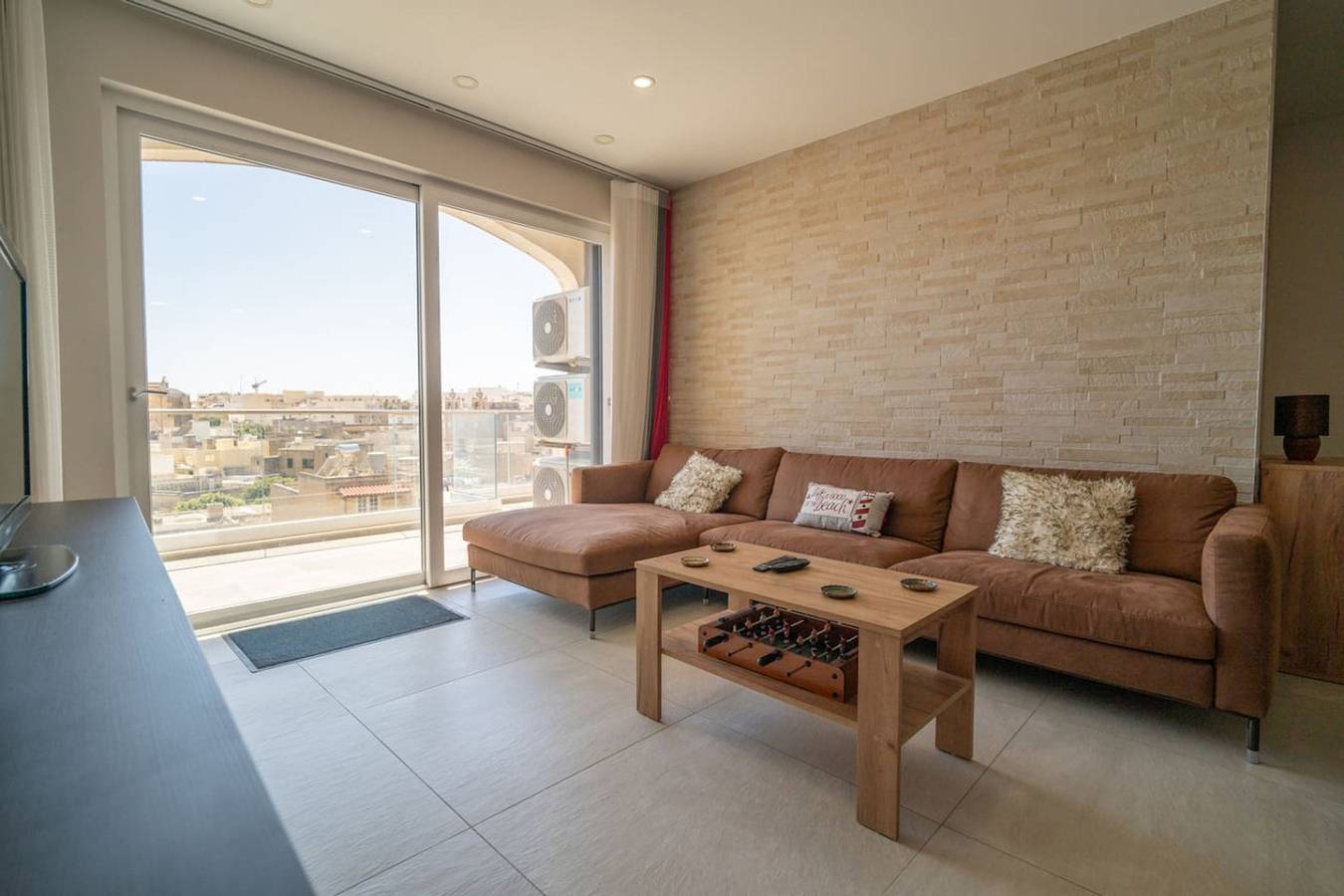 Entire apartment, Ghajnsielem Retreat 4 Bedrooms, Panoramic Terrace in Għajnsielem, Gozo