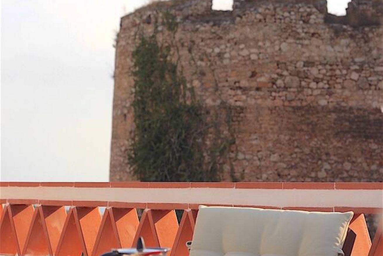 Ganze Wohnung, Casa de pueblo Burg von Denia by costablancarent in Dénia Altstadt, Dénia