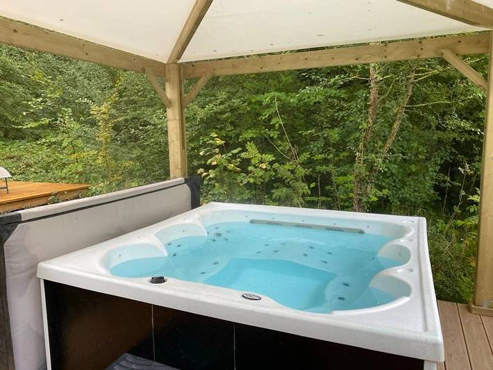 Mobil home pour 2 personnes, avec jacuzzi à Port-le-Grand - 3