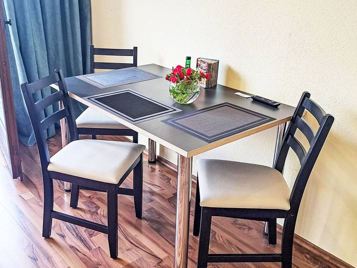 Ferienwohnung für 3 Personen, mit Balkon und Garten in Strobl - 2