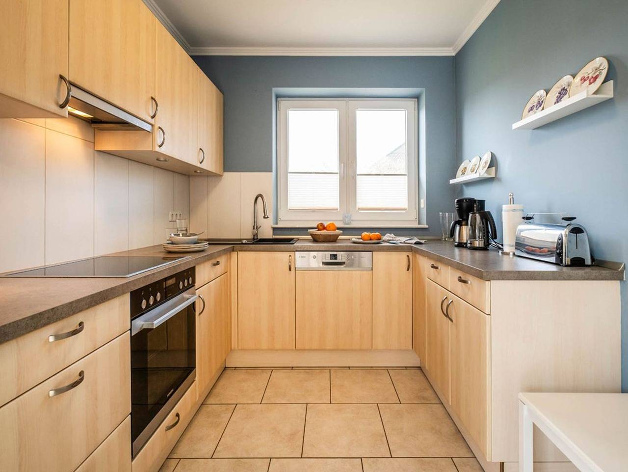 Ganze Ferienwohnung, Hooger Weg Wohnung 4 - Ferienwohnung mit Garten für Sie und Ihren Vierbeiner in Büsum, Nordseeküste